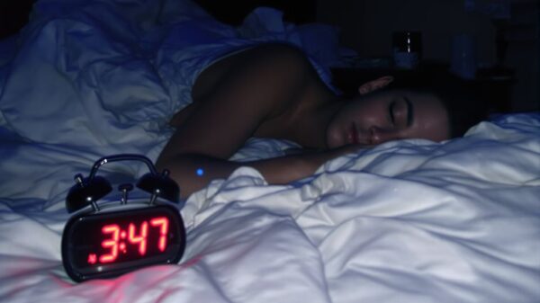 Endlich wieder durchschlafen — WACH WERDEN IMMER ZWISCHEN 3–4 UHR NACHTS 5 wach um 3–4 Uhr morgens auf